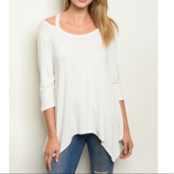 Creamy White 3/4 Sleeve Tunic Top - Picture 6 of 7